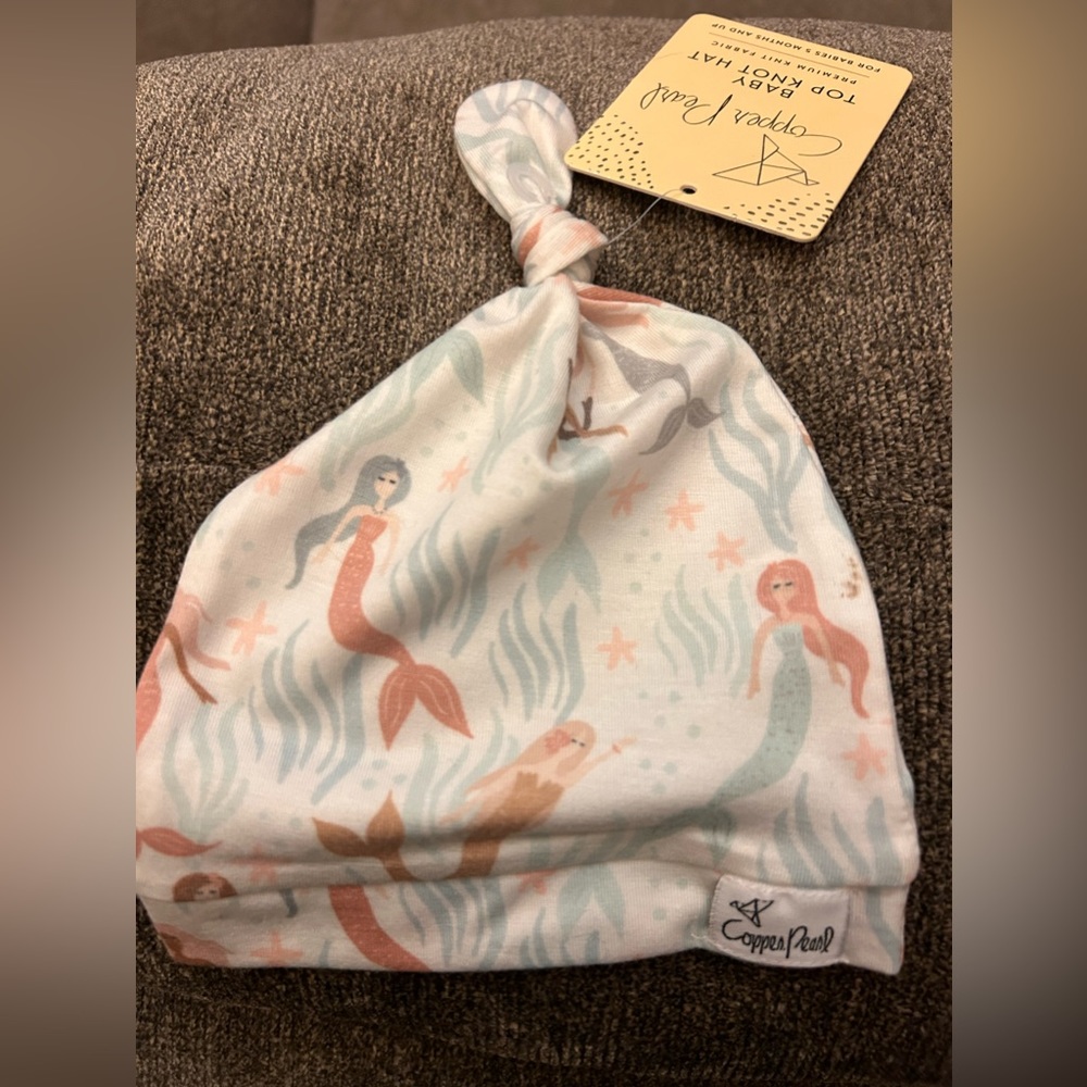 Brand new with tags copper pearl baby top knot hat